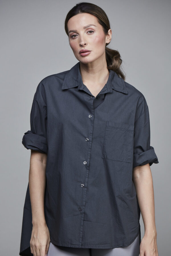 BOYFRIEND SHORT SHIRT ALMOST BLACK
