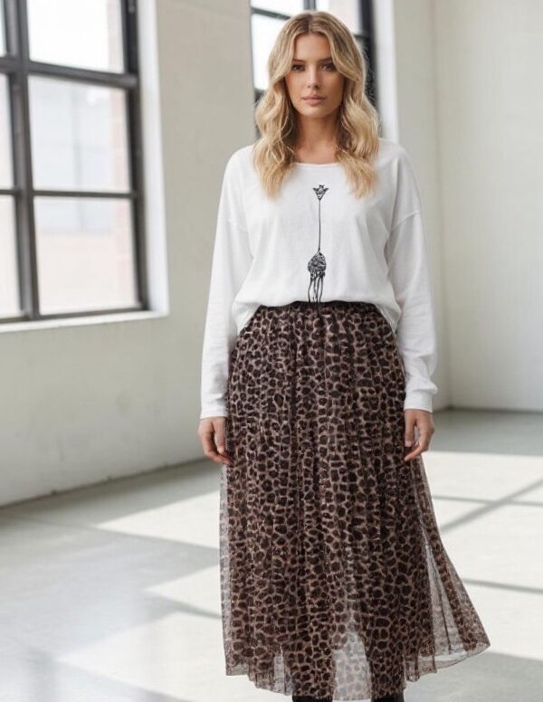 GIRAFF LONG SLEEVE T-SHIRT & LEO TULLE SKIRT